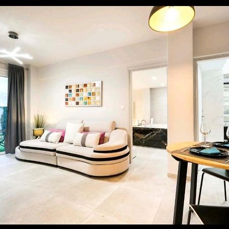 אתונה Romantic Jacuzzi Apartment מראה חיצוני תמונה