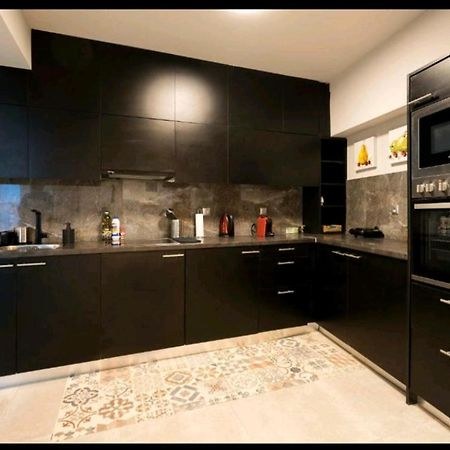 אתונה Romantic Jacuzzi Apartment מראה חיצוני תמונה