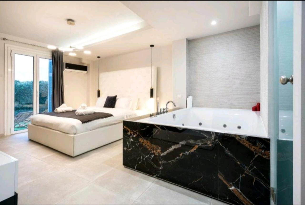 אתונה Romantic Jacuzzi Apartment מראה חיצוני תמונה